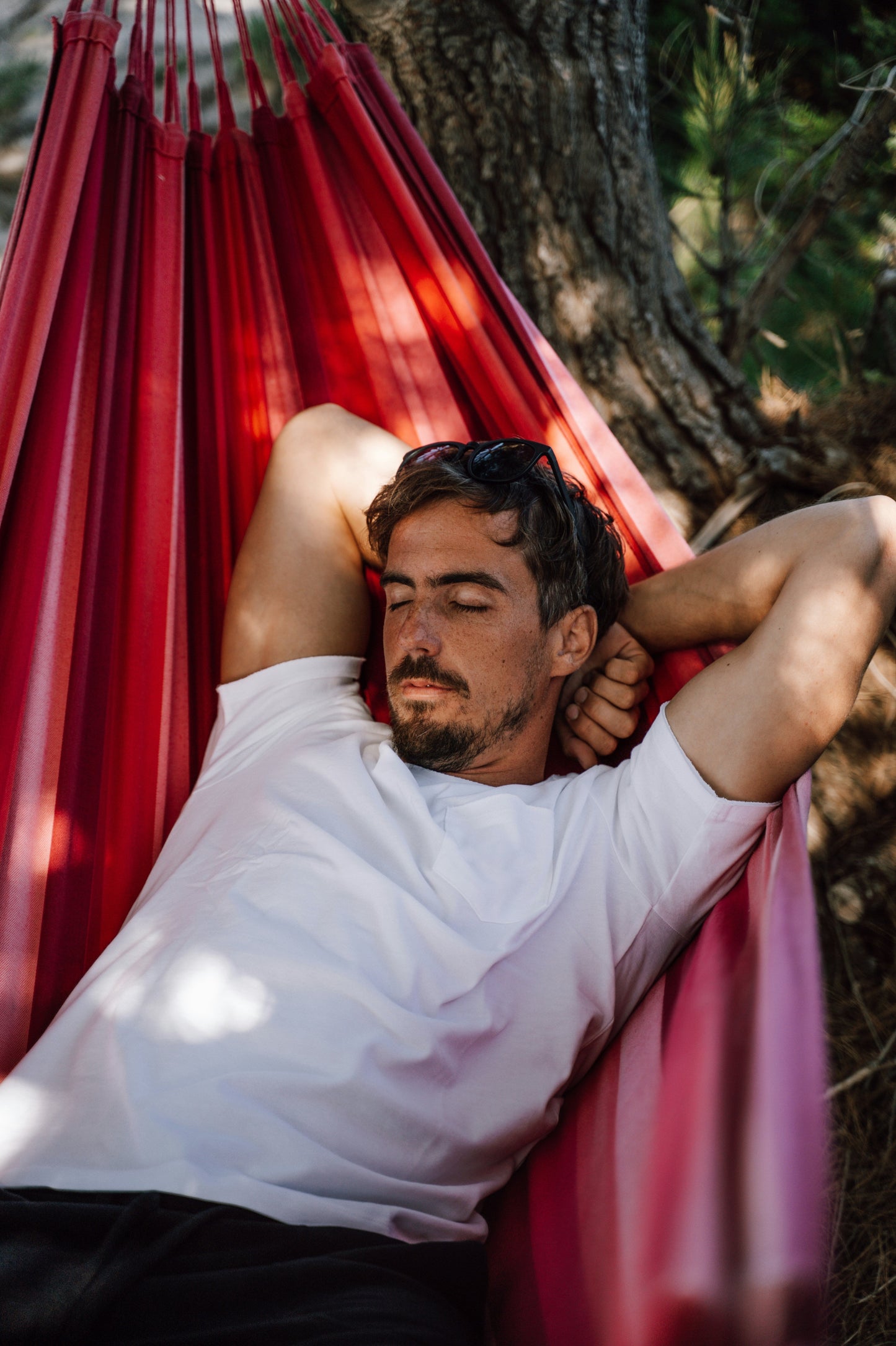 Fireworks, Sunburns & Sore Muscles: CBD Recovery for Your Summer Adventures